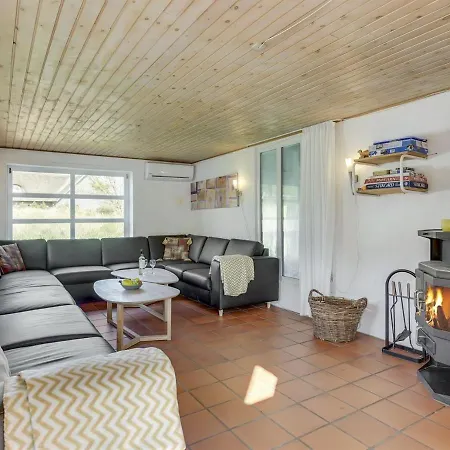 Holiday Krystina - 3-3km From The Sea In Western Jutland By Interhome *