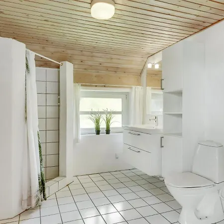 Holiday Krystina - 3-3km From The Sea In Western Jutland By Interhome Nyaraló Toftum