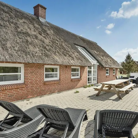 Holiday Krystina - 3-3km From The Sea In Western Jutland By Interhome Toftum