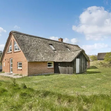 Holiday Krystina - 3-3km From The Sea In Western Jutland By Interhome Toftum